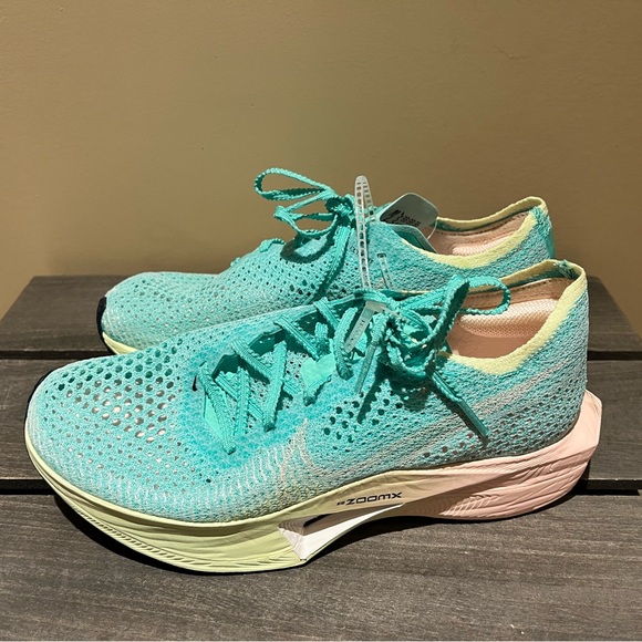 Nike Shoes - Nike Womens ZoomX VaporFly Next% 3 'Mint Foam Sunset Tint' Sz 7.5